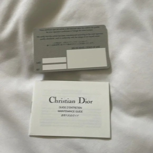 100% Authentic Vintage Christian Dior patent leather shoulder or clutch bag. - Picture 9 of 10